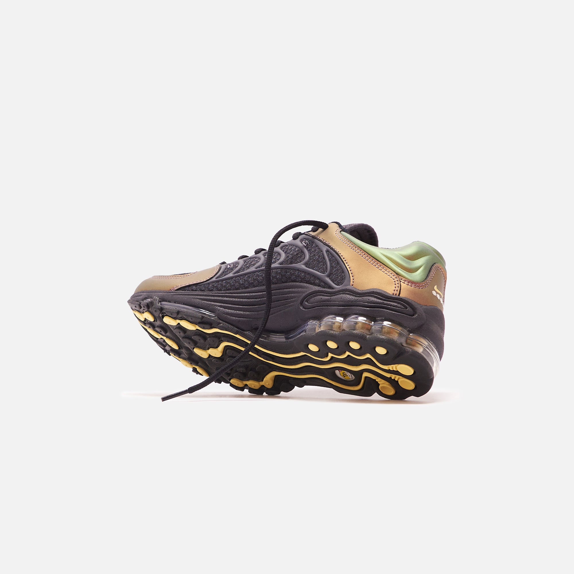 Nike Air Tuned Max - Black / Celery / Dark Charcoal / Metallic