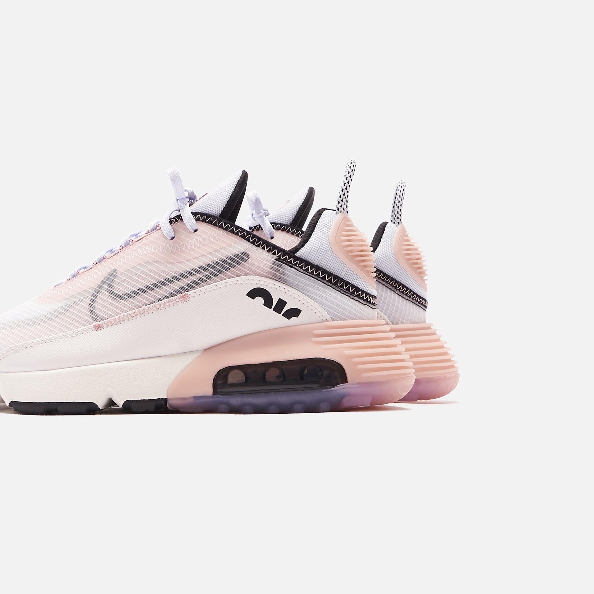 Nike WMNS Air Max 2090 - Summit White / Black / Champagne