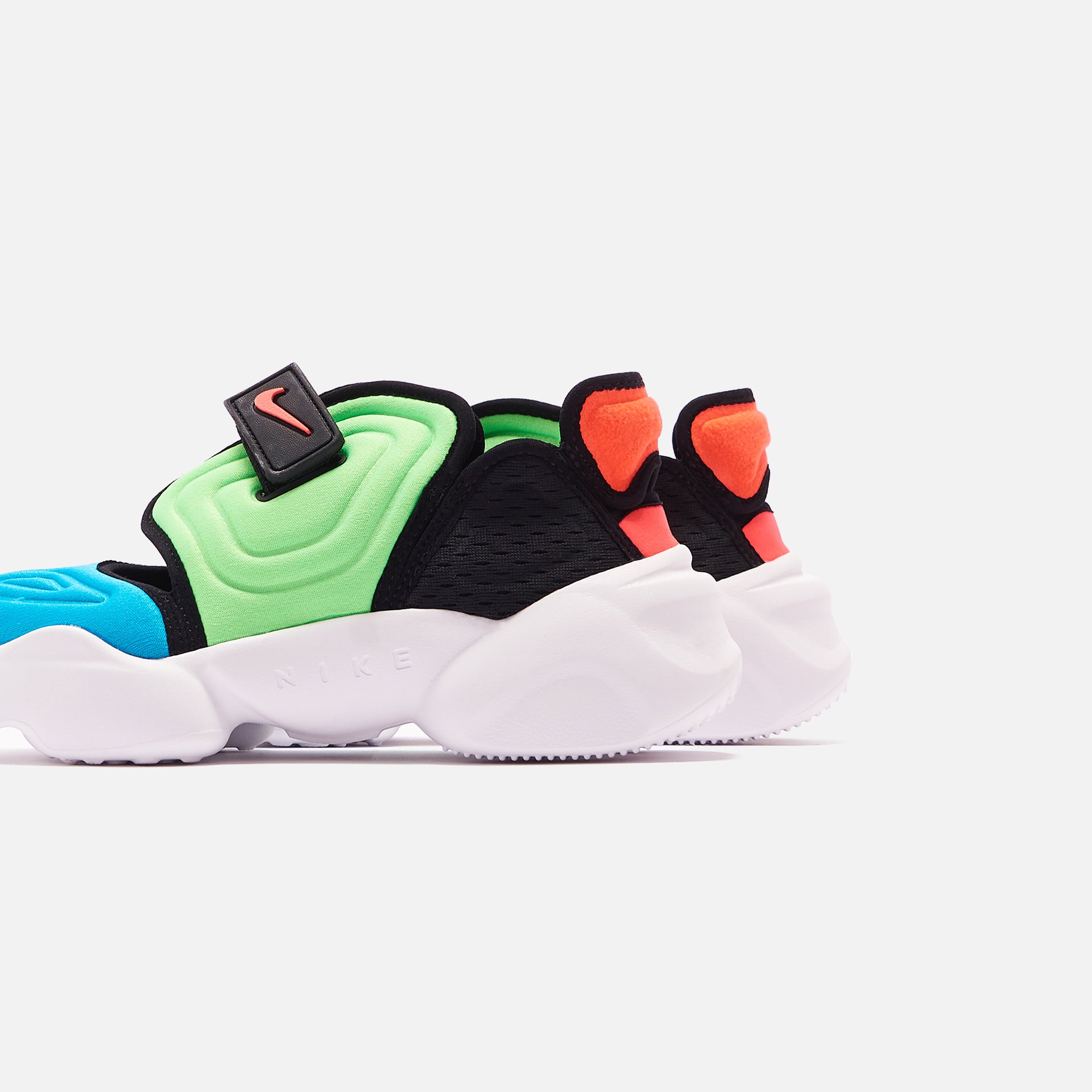 Nike WMNS Aqua Rift SUFA20 - Blue Fury / Flash Crimson / Black