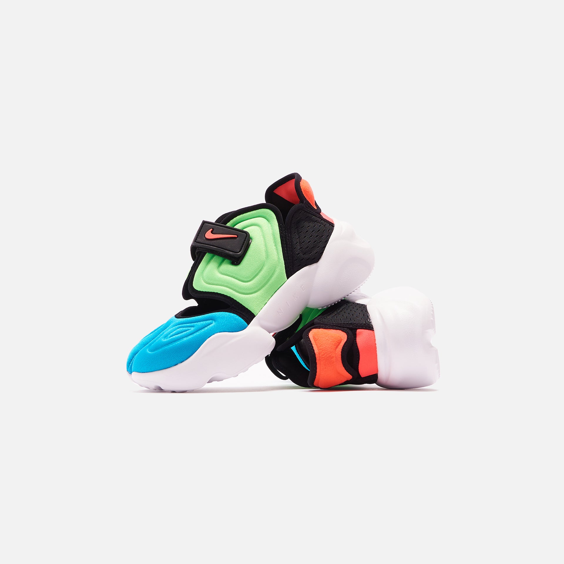 Nike WMNS Aqua Rift SUFA20 - Blue Fury / Flash Crimson / Black