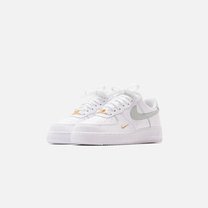 Nike WMNS Air Force 1 `07 Essential - White / Light Silver / White Light