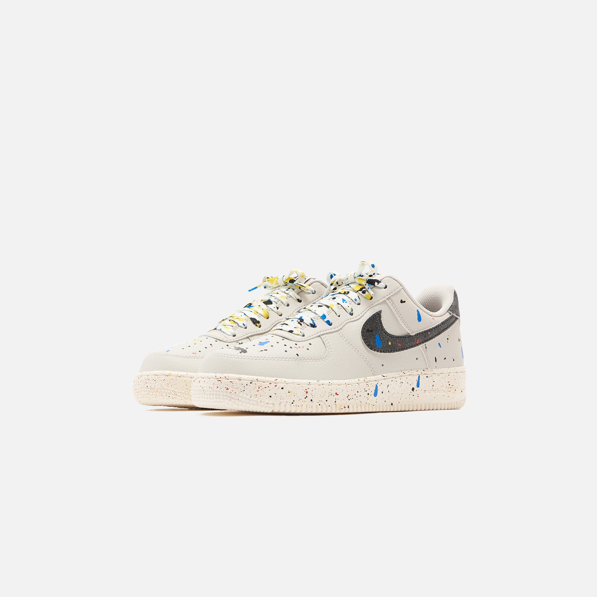 Nike Air Force 1 `07 LV8 - Light Bone / Black Sail / Black