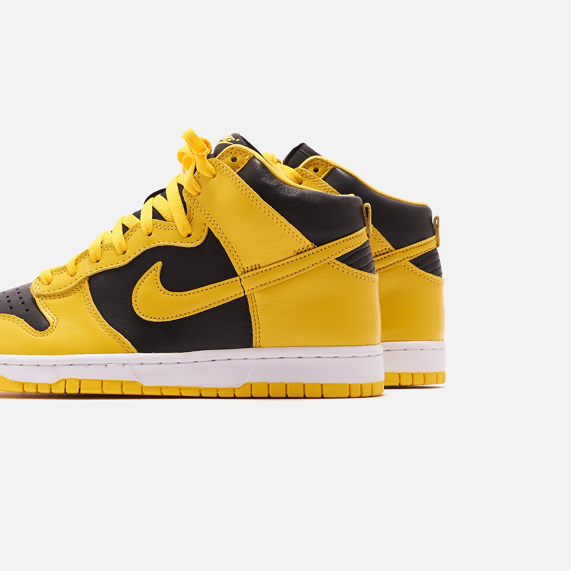 Nike Dunk High SP - Black / Varsity Maize