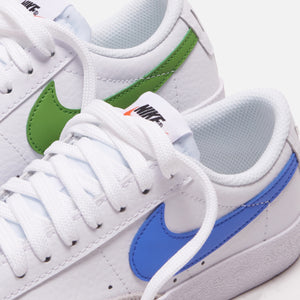 Nike Blazer Low `77 Grade School - White  / Chlorophyll / Black / Medium Blue
