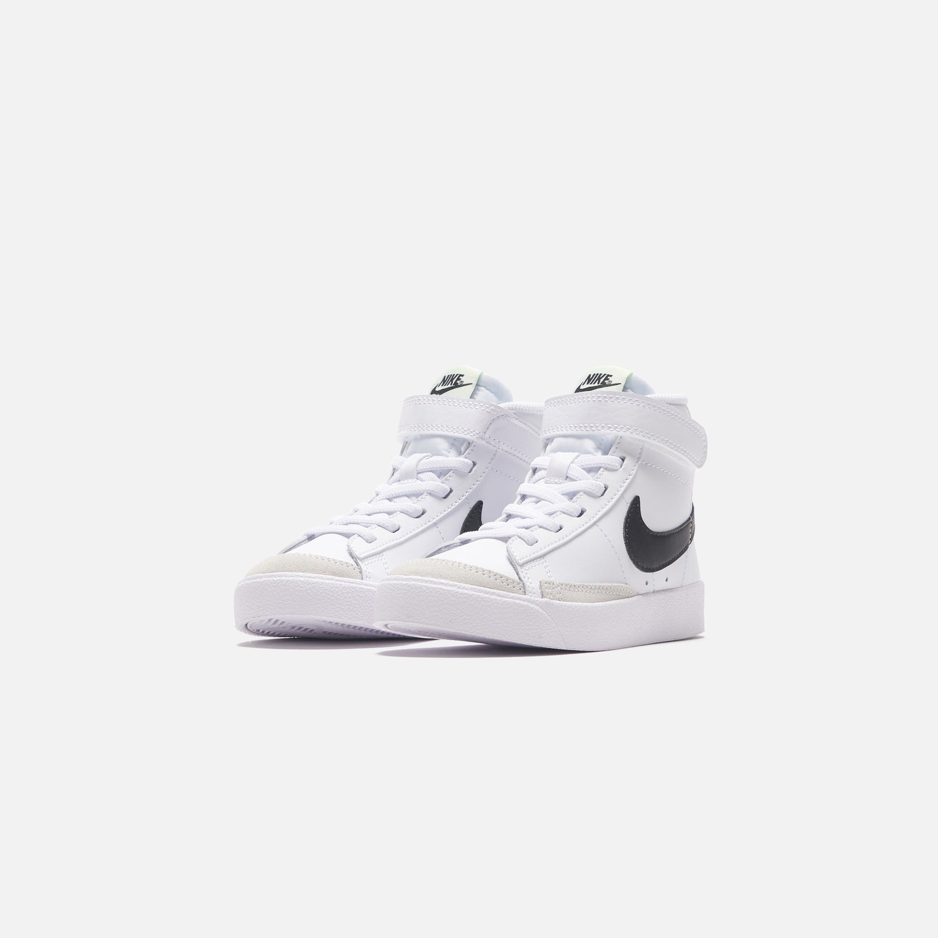 Nike Blazer Mid `77 - White / Black /Barely Volt