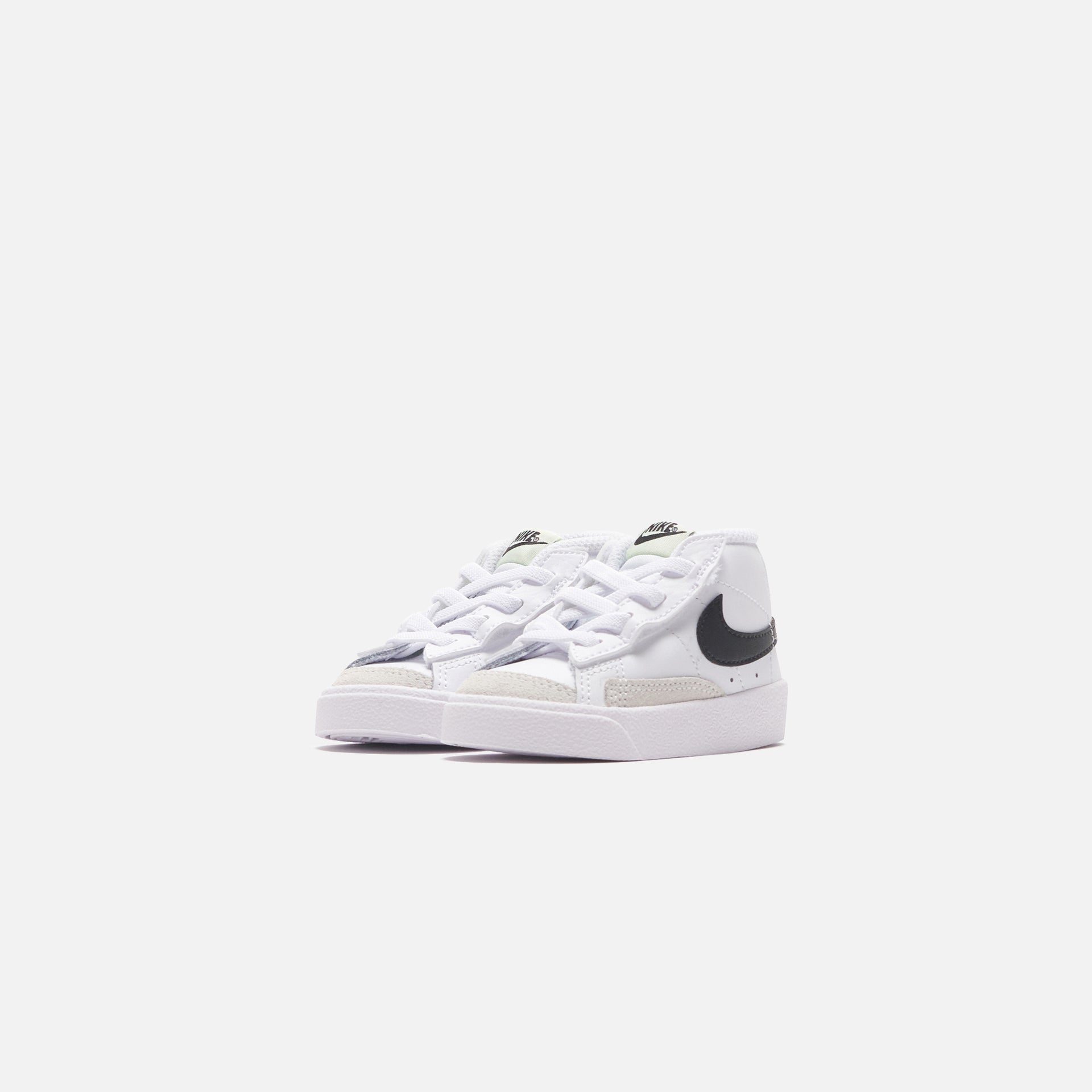 Nike Blazer Mid `77 - White / Black / Barely Volt