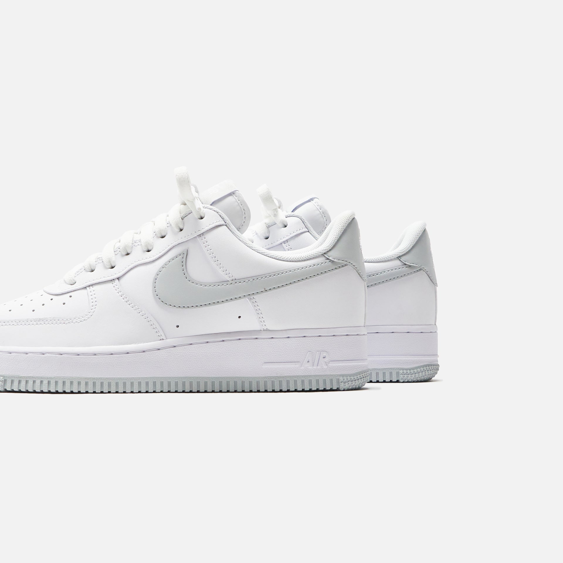 Nike Air Force 1 '07 - White / Pure Platinum / White