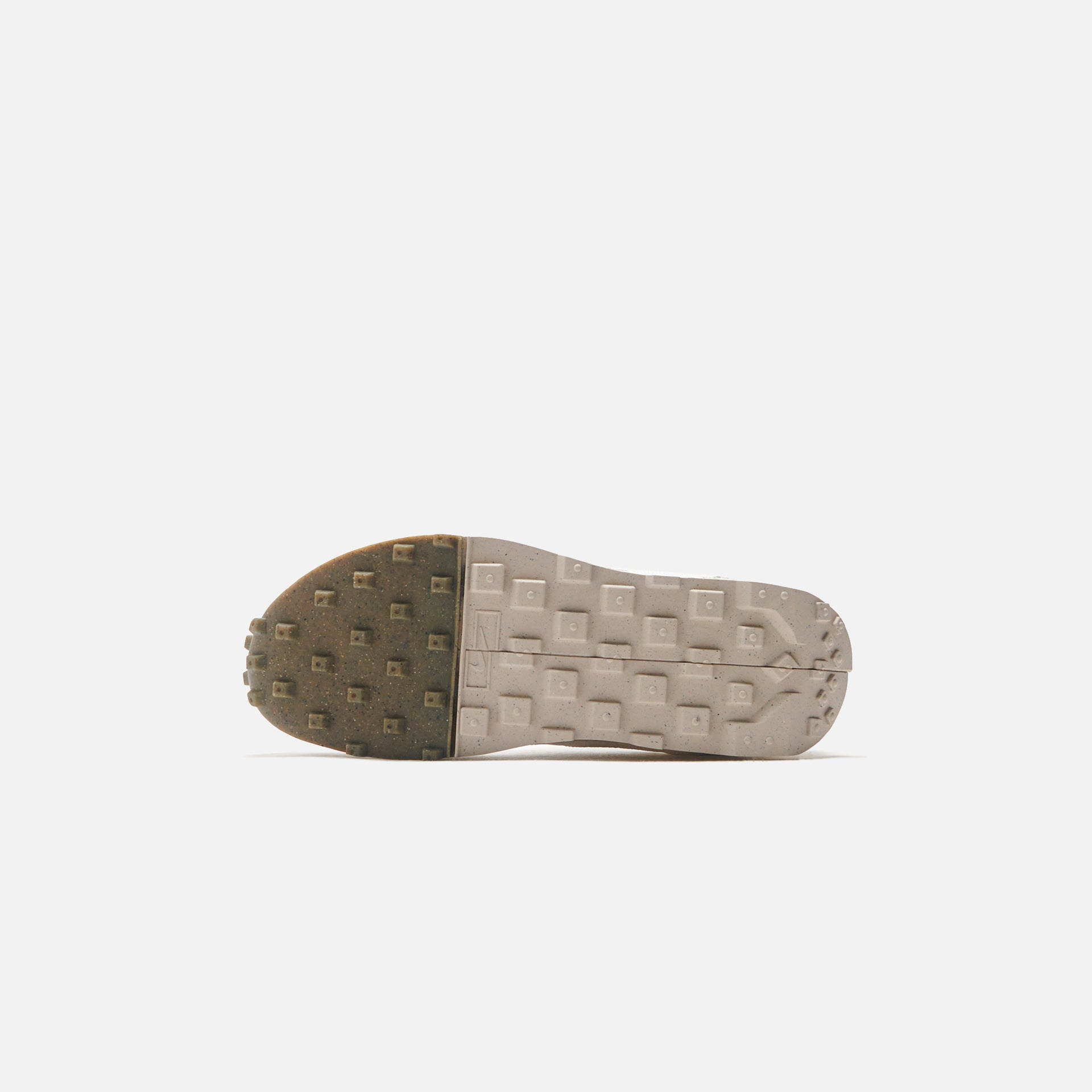 Nike WMNS Fontanka Waffle - White / Phantom / Fossil Stone / Coconut Milk