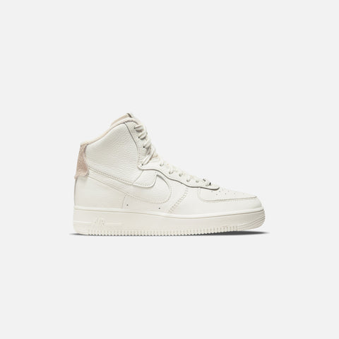 Nike WMNS Air Force 1 Sculpt - Summit White / Coconut Milk / Gym Red