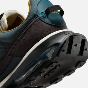 Nike Air Max Pre-Day LX - Hasta / Anthracite Grey / Cave Stone / Iron Grey