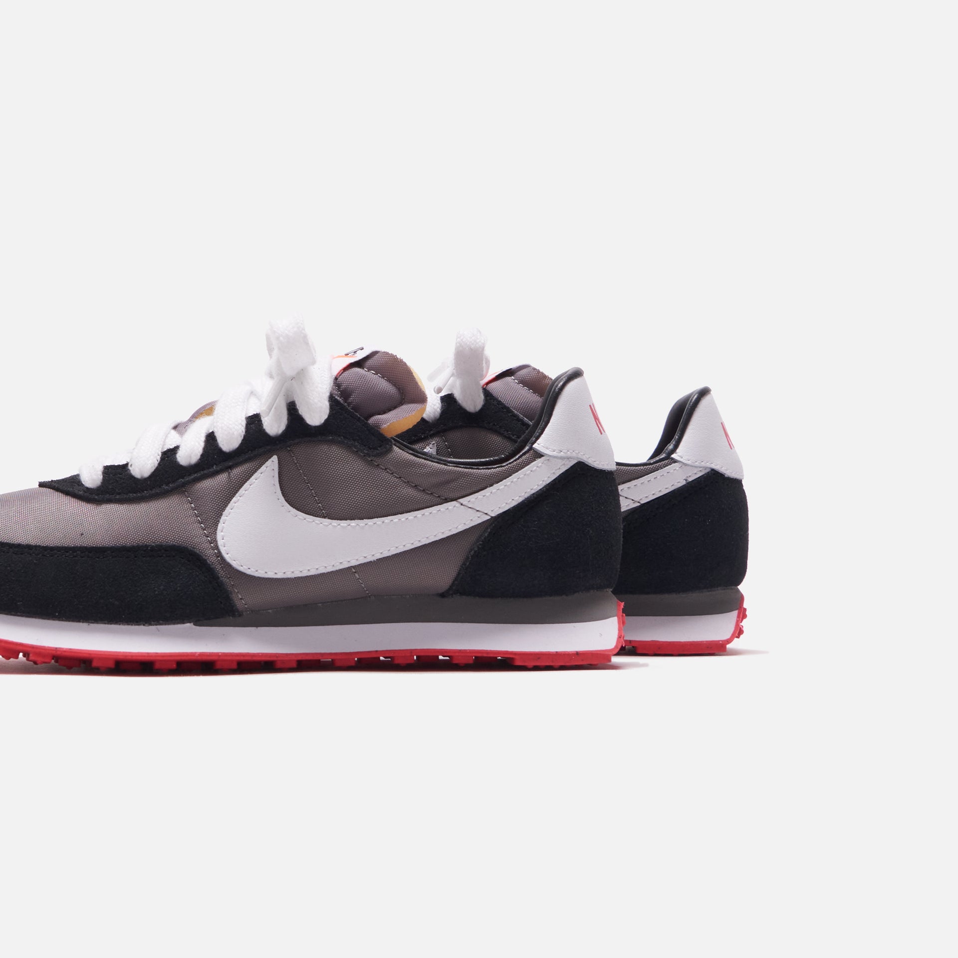 Nike Waffle Trainer 2 Flat - Pewter / White / Black