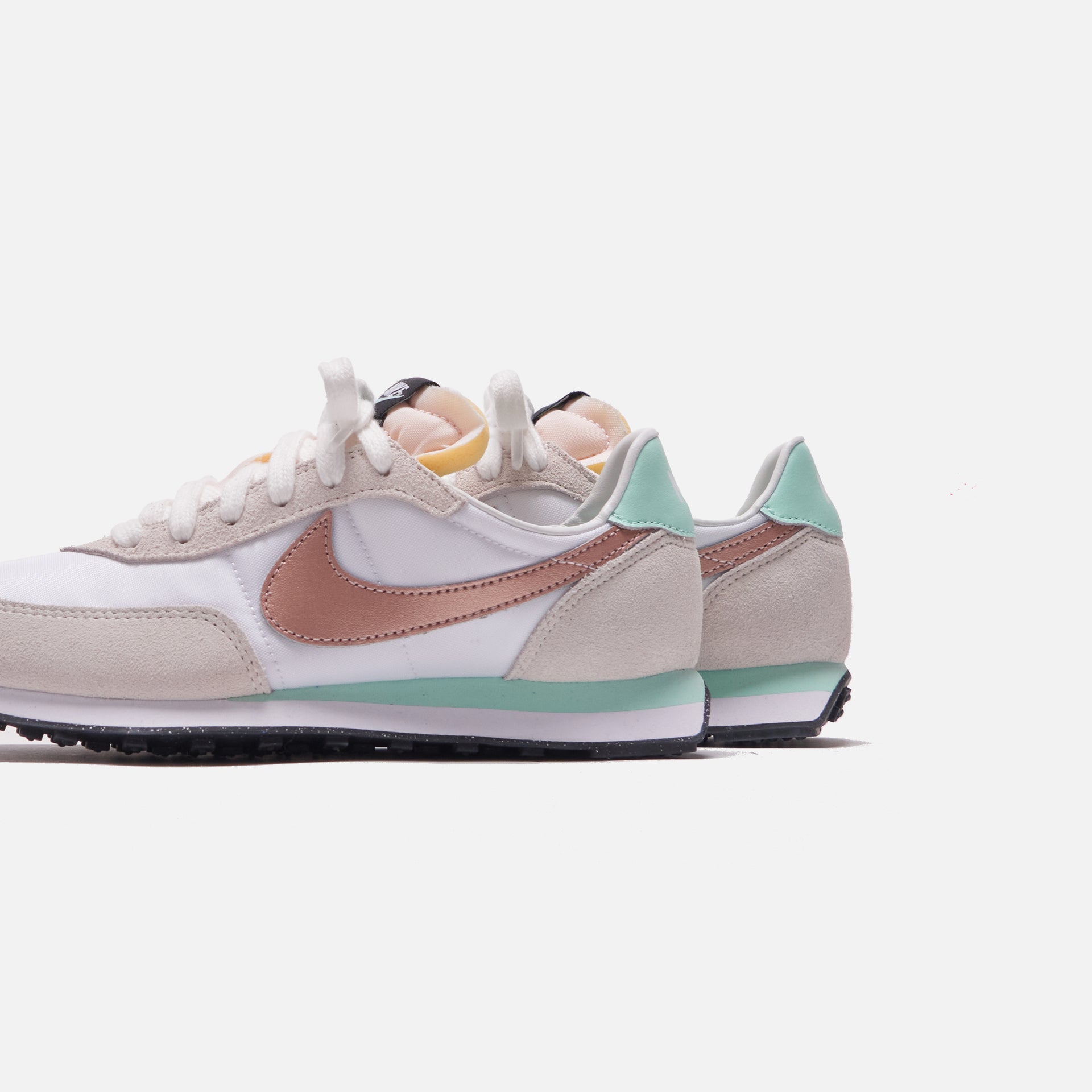 Nike Grade School Waffle Trainer 2 - White / Summit White / Mint Foam / Metallic Red Bronze
