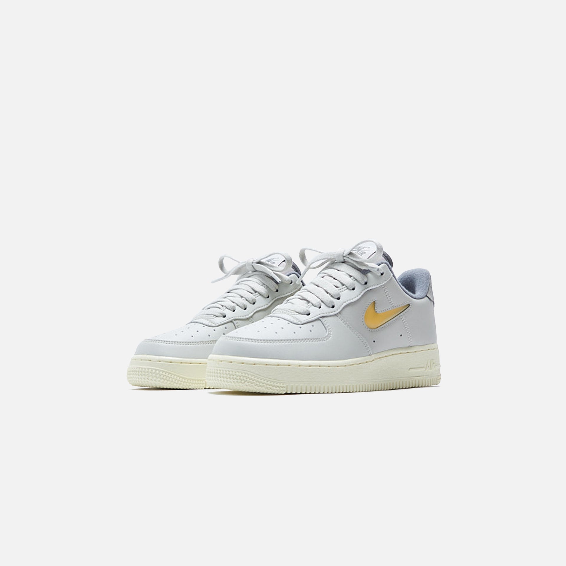 Nike Air Force 1 `07 LX VTG - Light Bone / Pale Vanilla Tumble