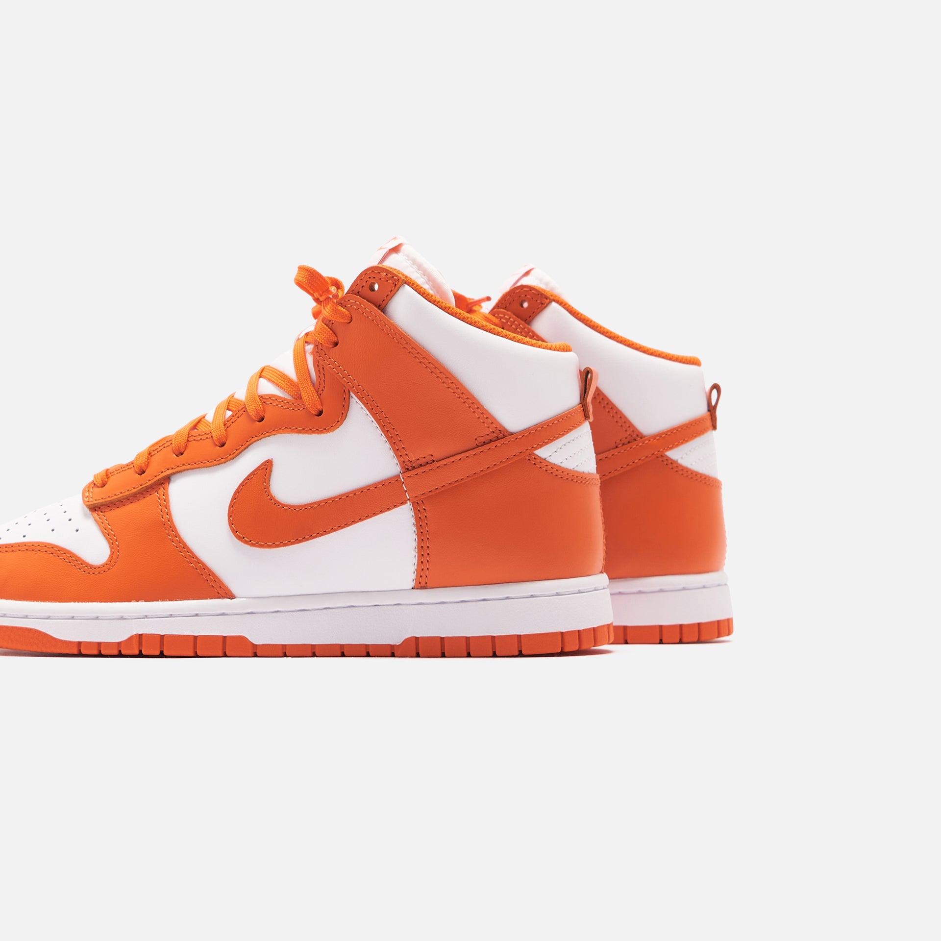 Nike Dunk High Retro - White / Orange Blaze