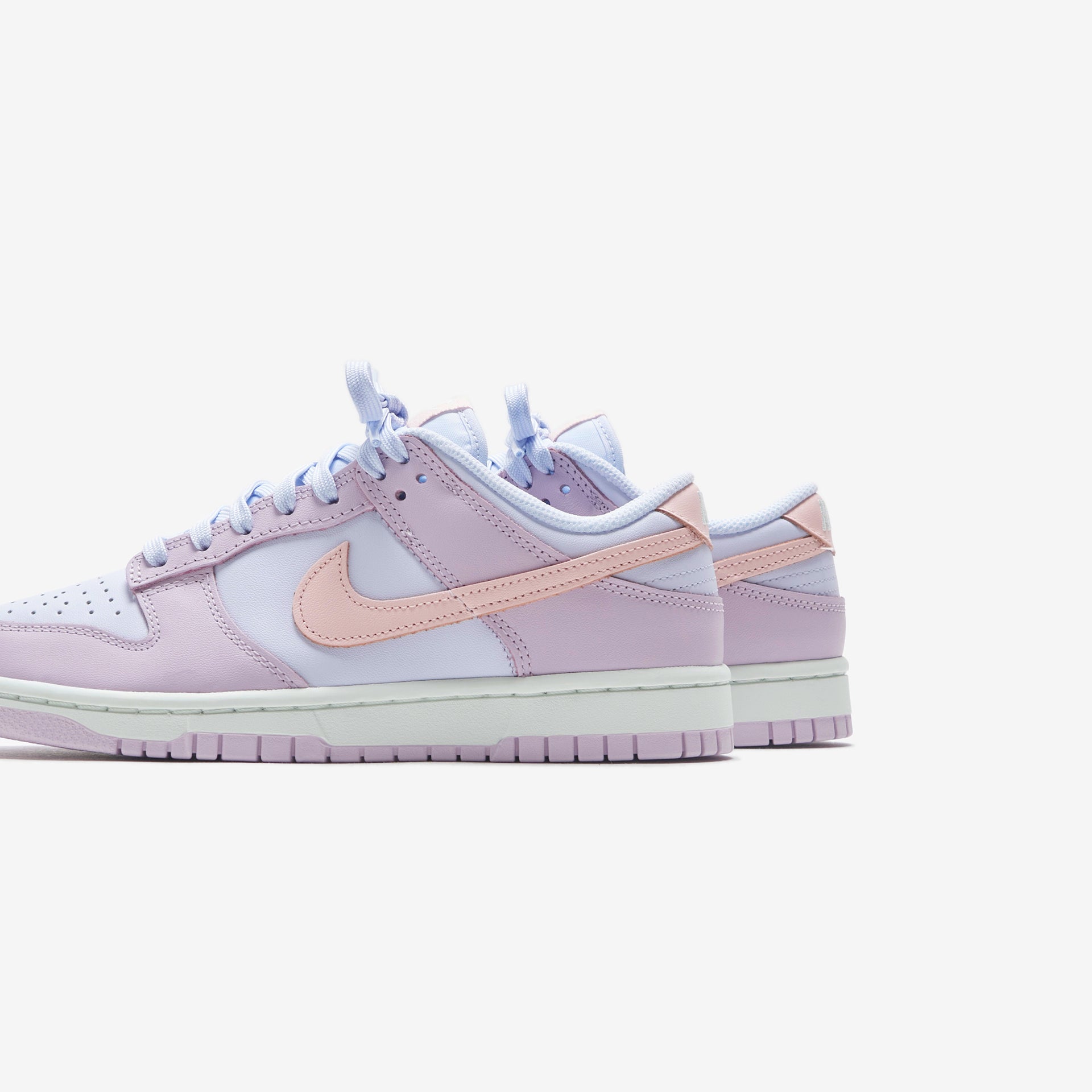 Nike Wmns Dunk Low Football - Grey / Atmosphere / Doll
