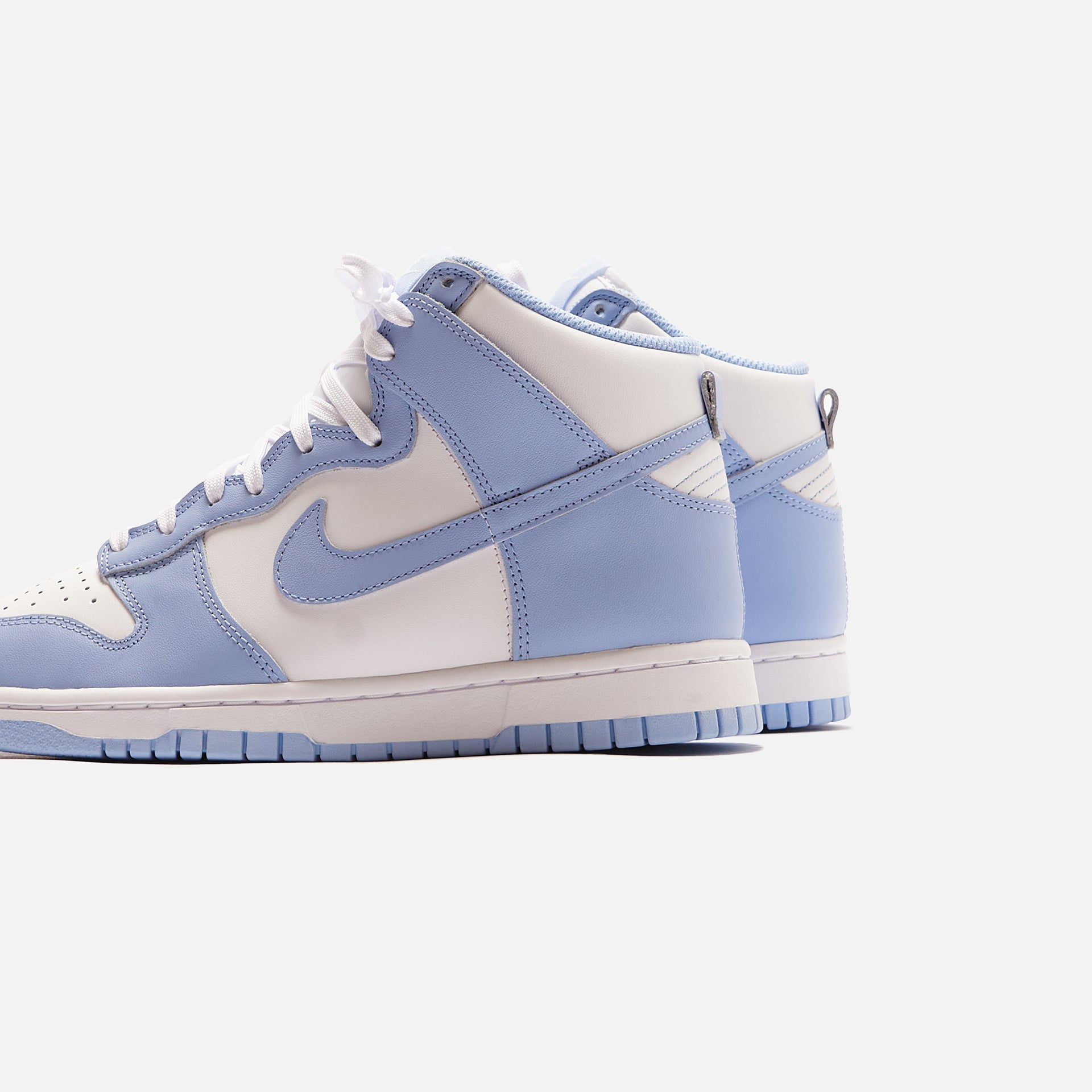 Nike WMNS Nike Dunk High - White / Aluminum