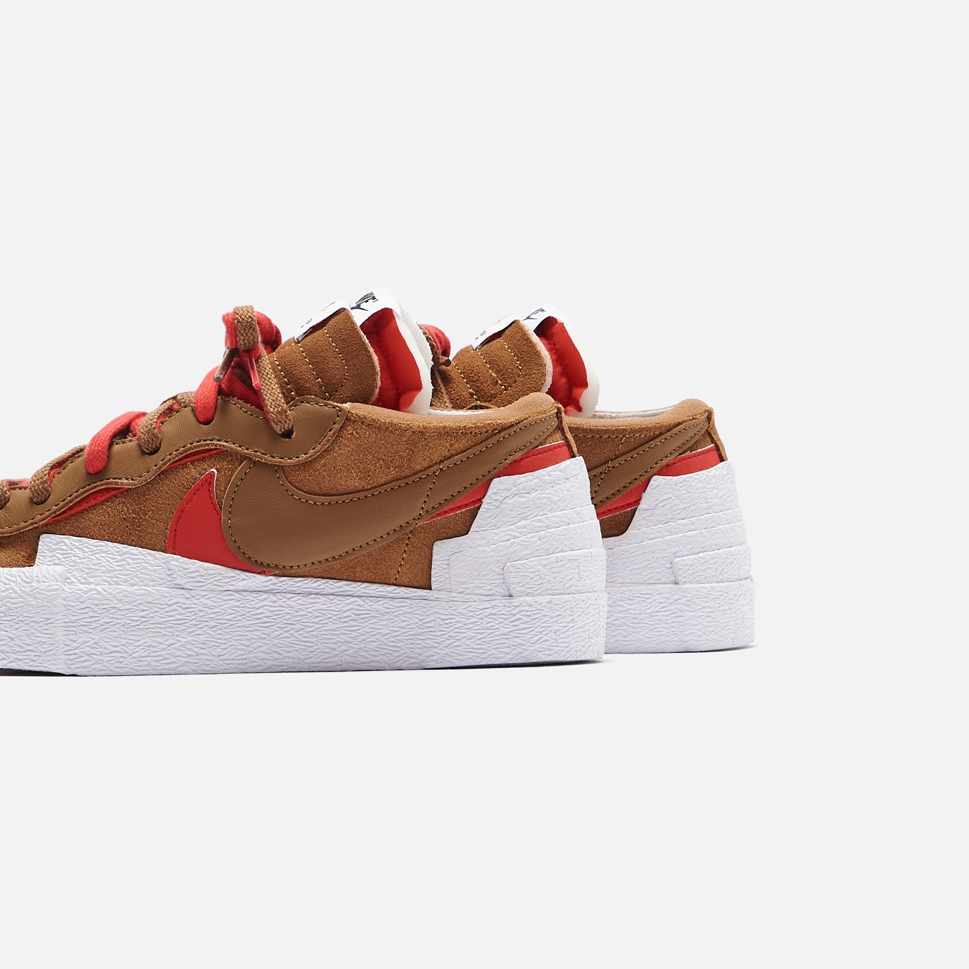 Nike x Sacai Blazer Low - Light British Tan / White / University Red