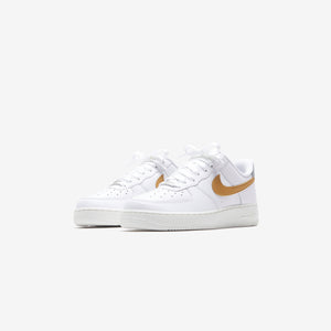 Nike Wmns Air Force 1 `07 - White / Gold / Silver