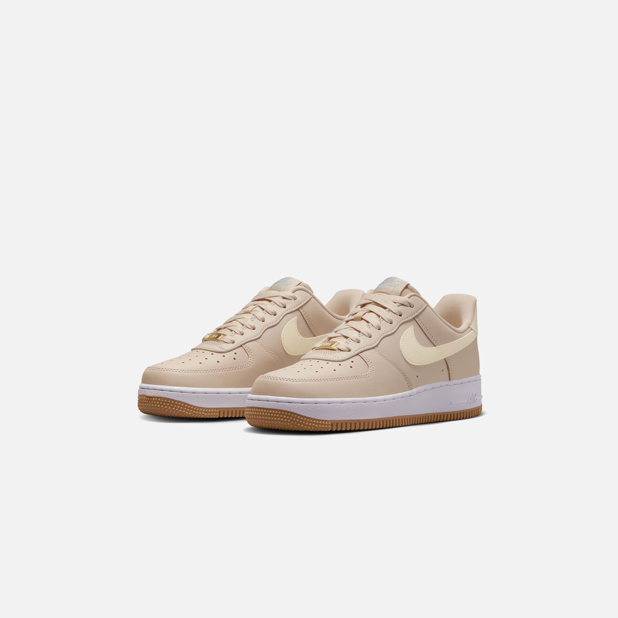 靴 Nike WMNS AirForce1'07CacaoWow/Sanddrift Womens Nike Air Force 1 '07 'Cacao Wow/Sanddrift'