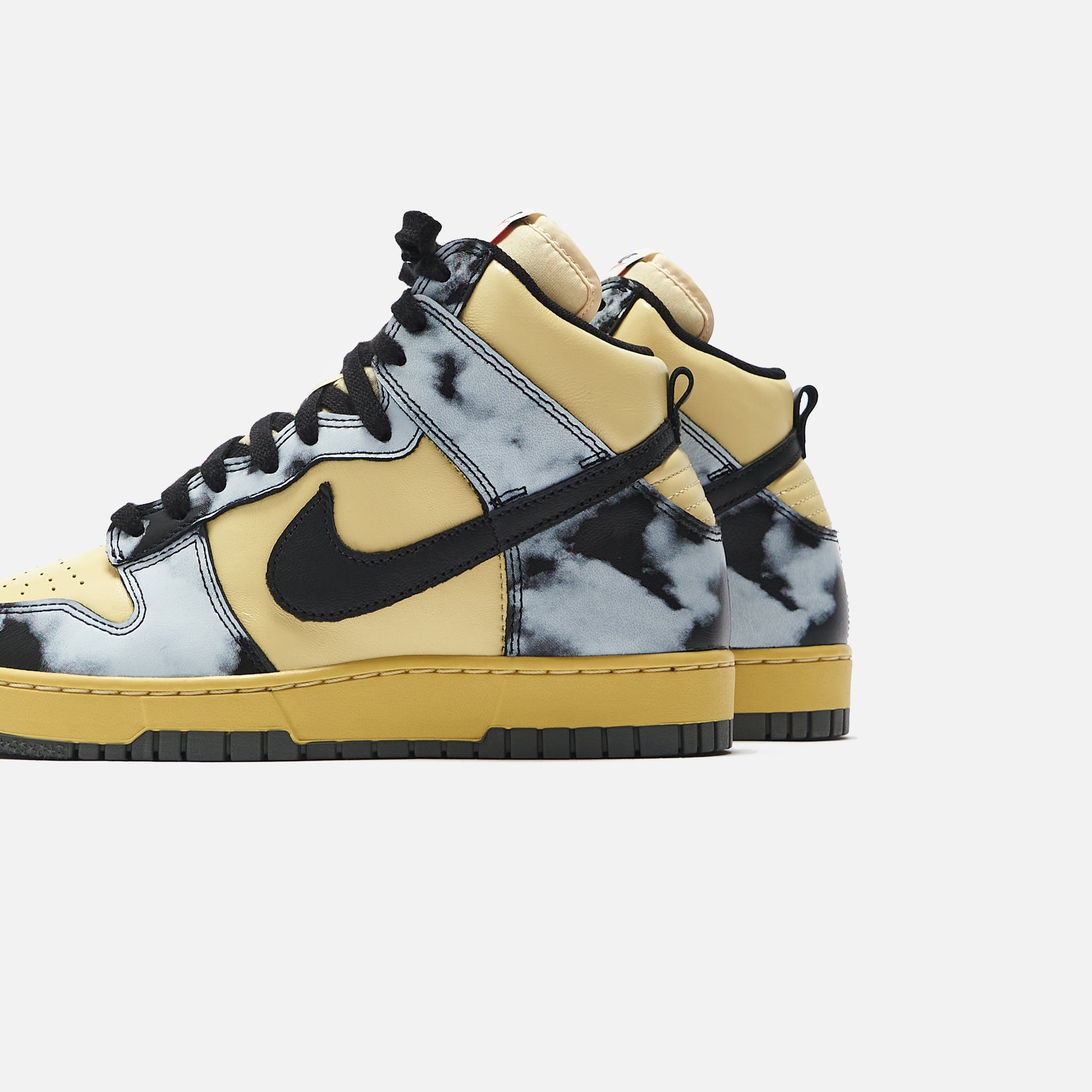 Nike Dunk High 1985 - Lemon Drop / Black / Saturn Gold