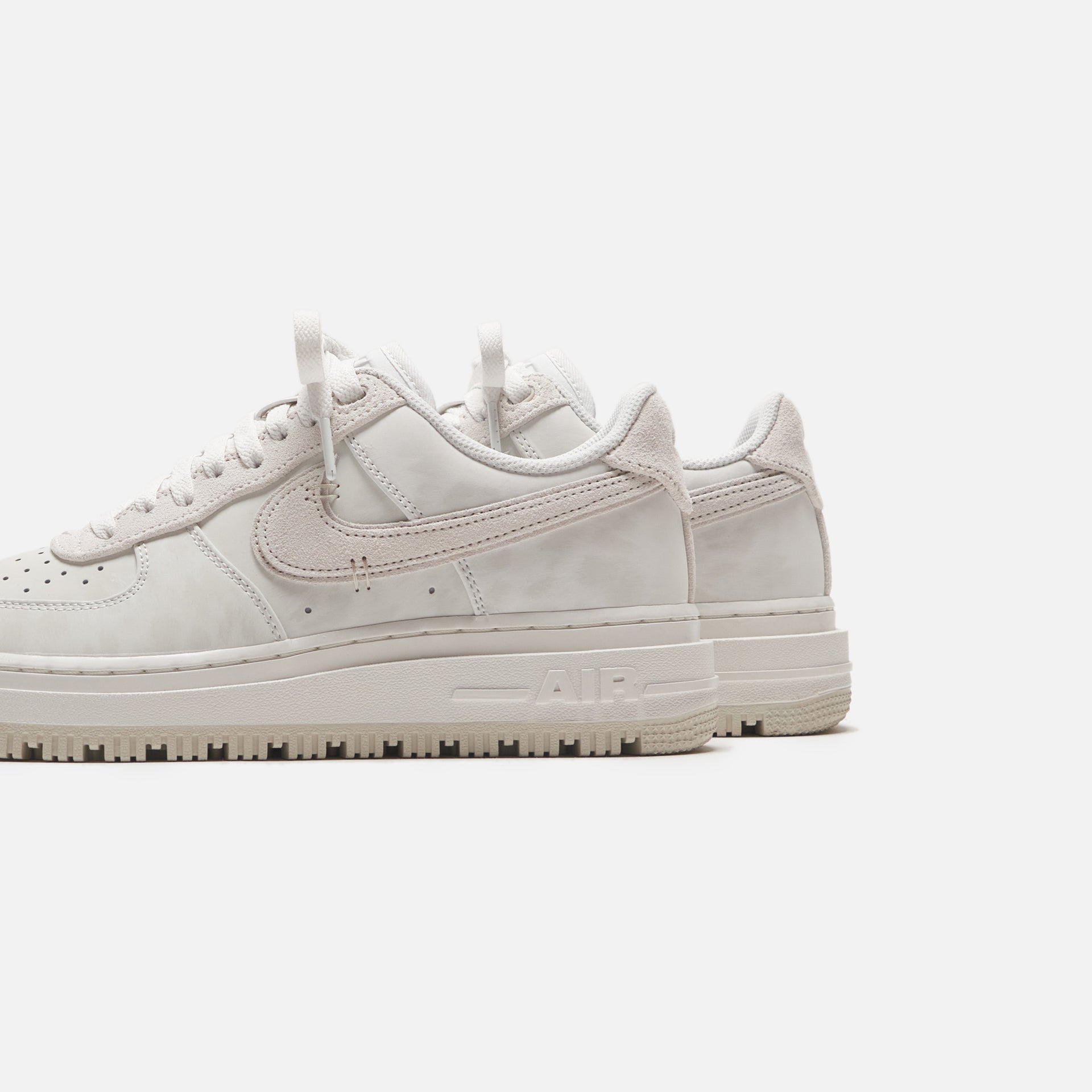 Nike Air Force 1 Luxe - Summit White / Light Bone