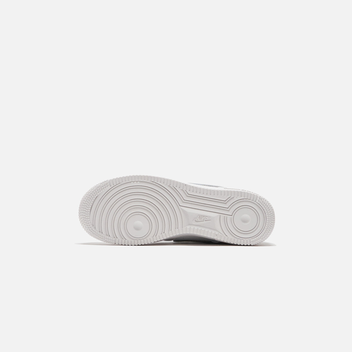 Nike WMNS Air Force 1 `07 Essential - Summit White / Dusty Sage Summer