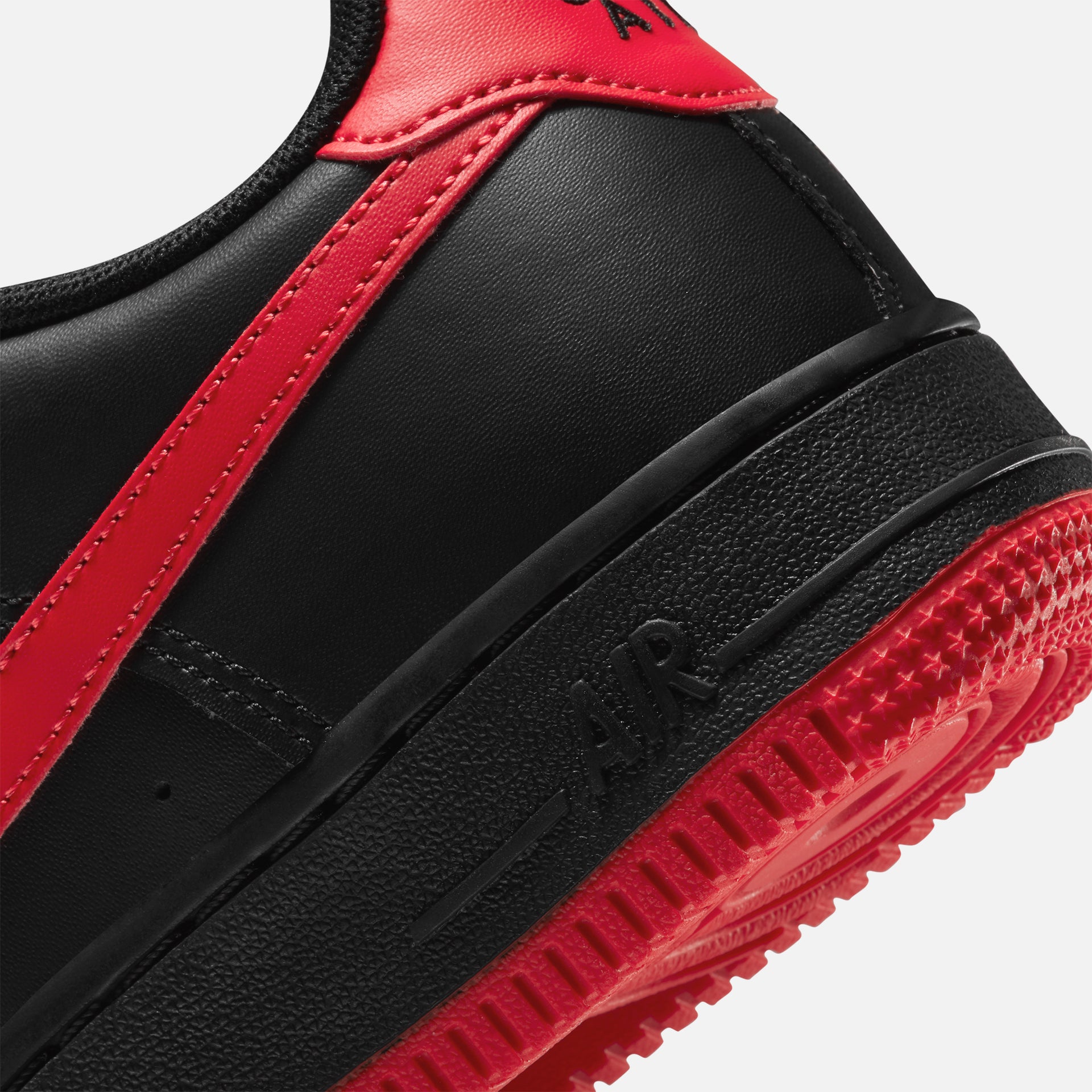 Nike Grade School Air Force 1 Fa21 - Black / University Red
