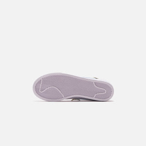 Nike WMNS Blazer LW Platform SE - White / Pink Oxford / Pale Ivory / Boarder Blue