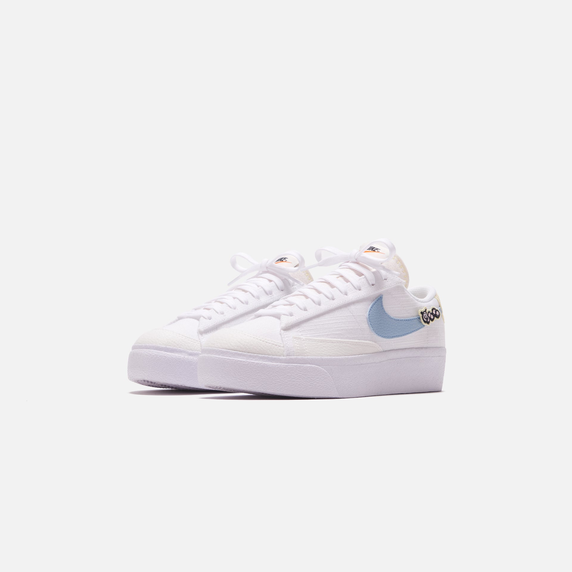 Nike WMNS Blazer LW Platform SE - White / Pink Oxford / Pale Ivory / Boarder Blue