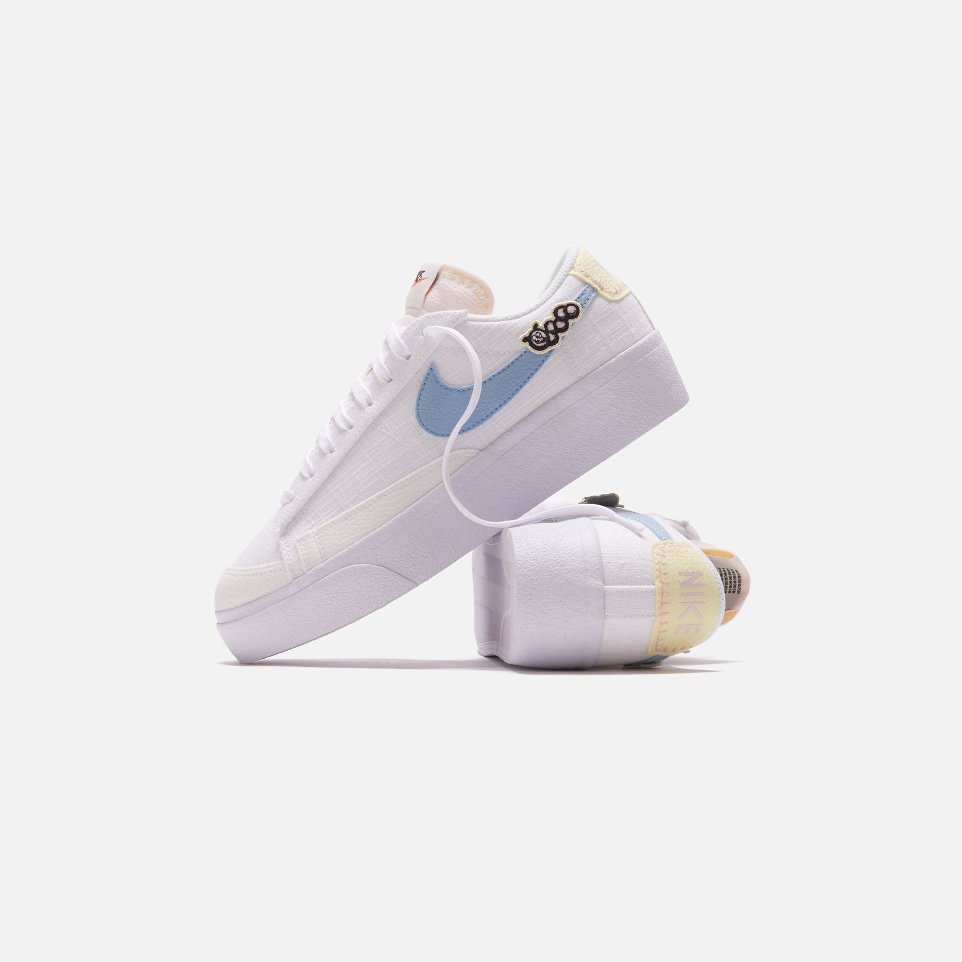 Nike WMNS Blazer LW Platform SE - White / Pink Oxford / Pale Ivory / Boarder Blue
