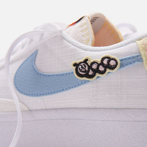 Nike WMNS Blazer LW Platform SE - White / Pink Oxford / Pale Ivory / Boarder Blue