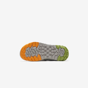 Nike Oneonta Sandal - Sanddrift / Light Iron Ore / Cobblestone / Volt / Enigma Stone / Kumquat