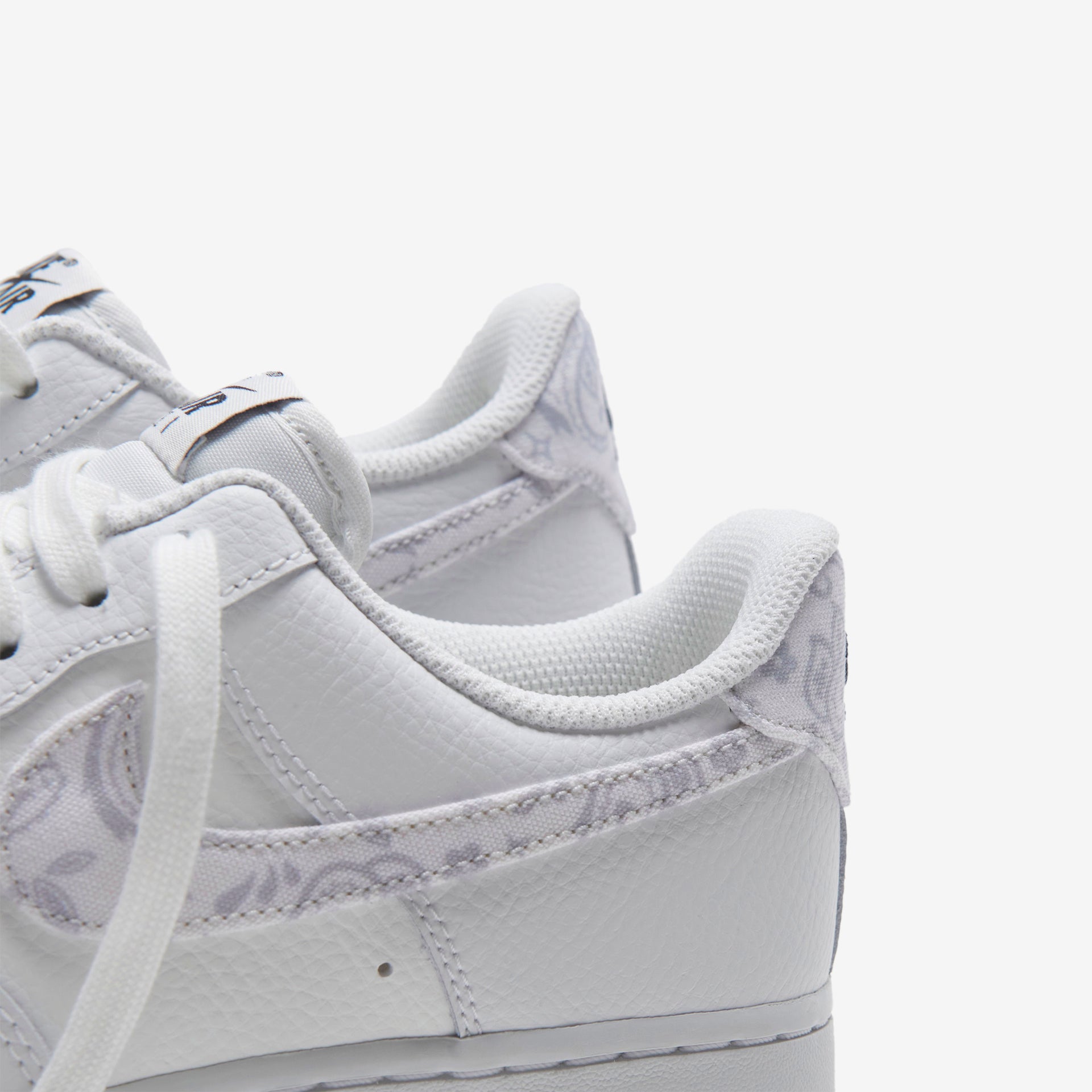 Nike WMNS Air Force 1 `07 Low - Summit White / Grey Fog