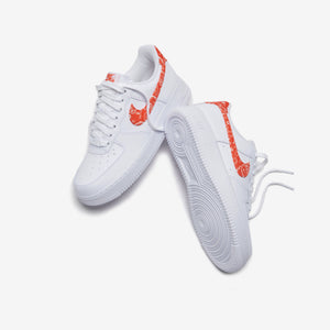 Nike WMNS Air Force 1 `07 Low - White / Rush Orange