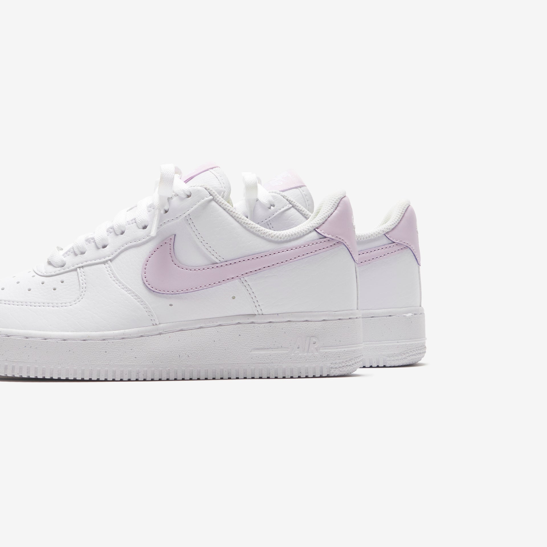 Nike Wmns Air Force 1 `07 Next Nature - White / Doll White / Metallic Silver