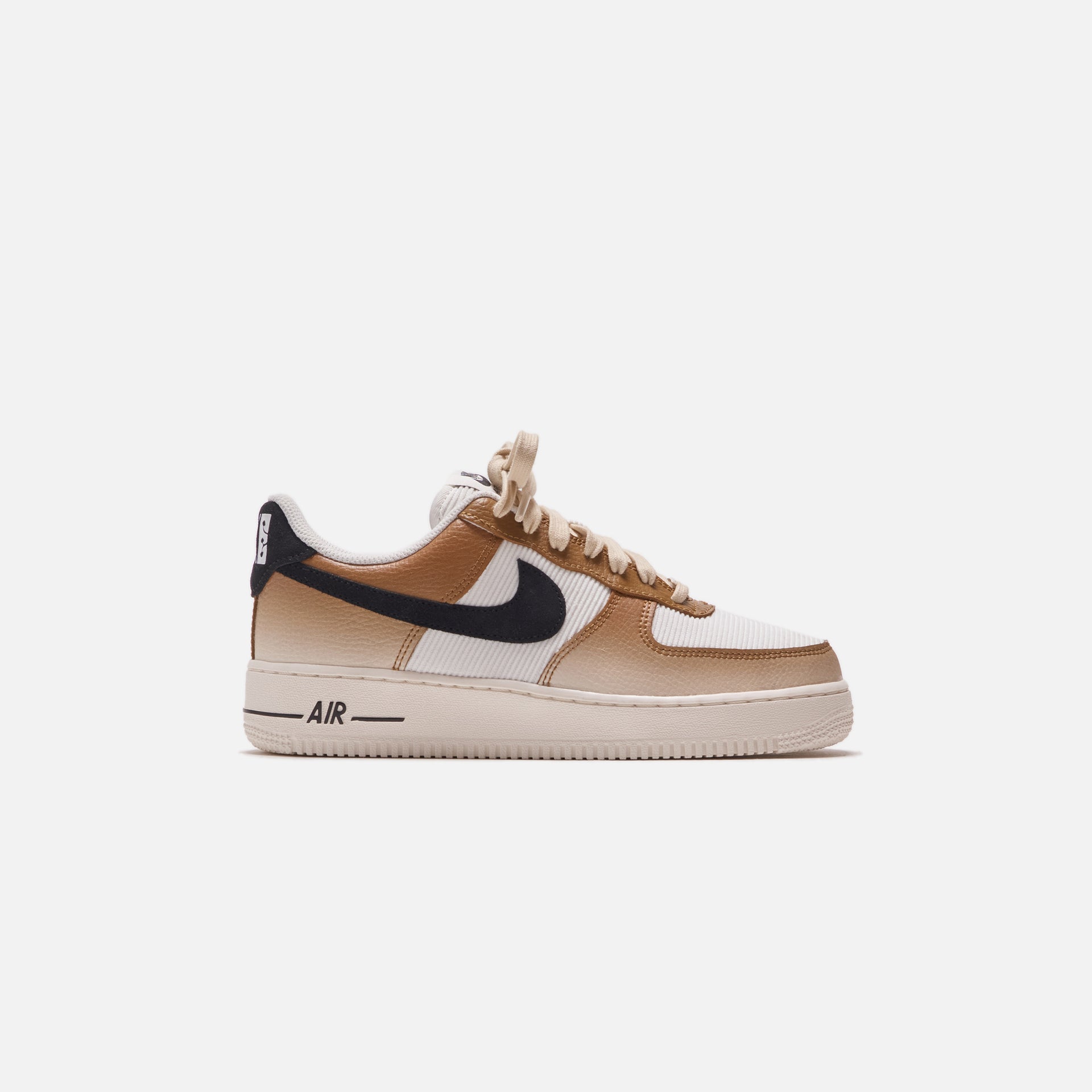Nike WMNS Air Force 1 `07 - Ale Brown / Sail / Sand Drift / White