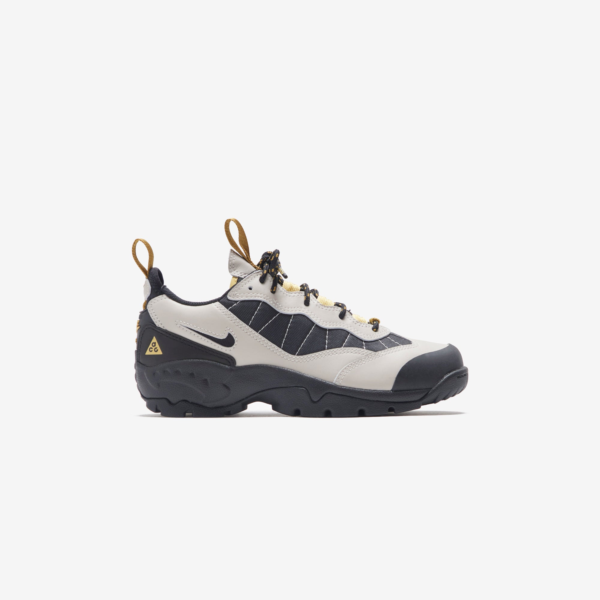 Nike ACG Air Mada Light Bone Celery Desert Moss Black Kith