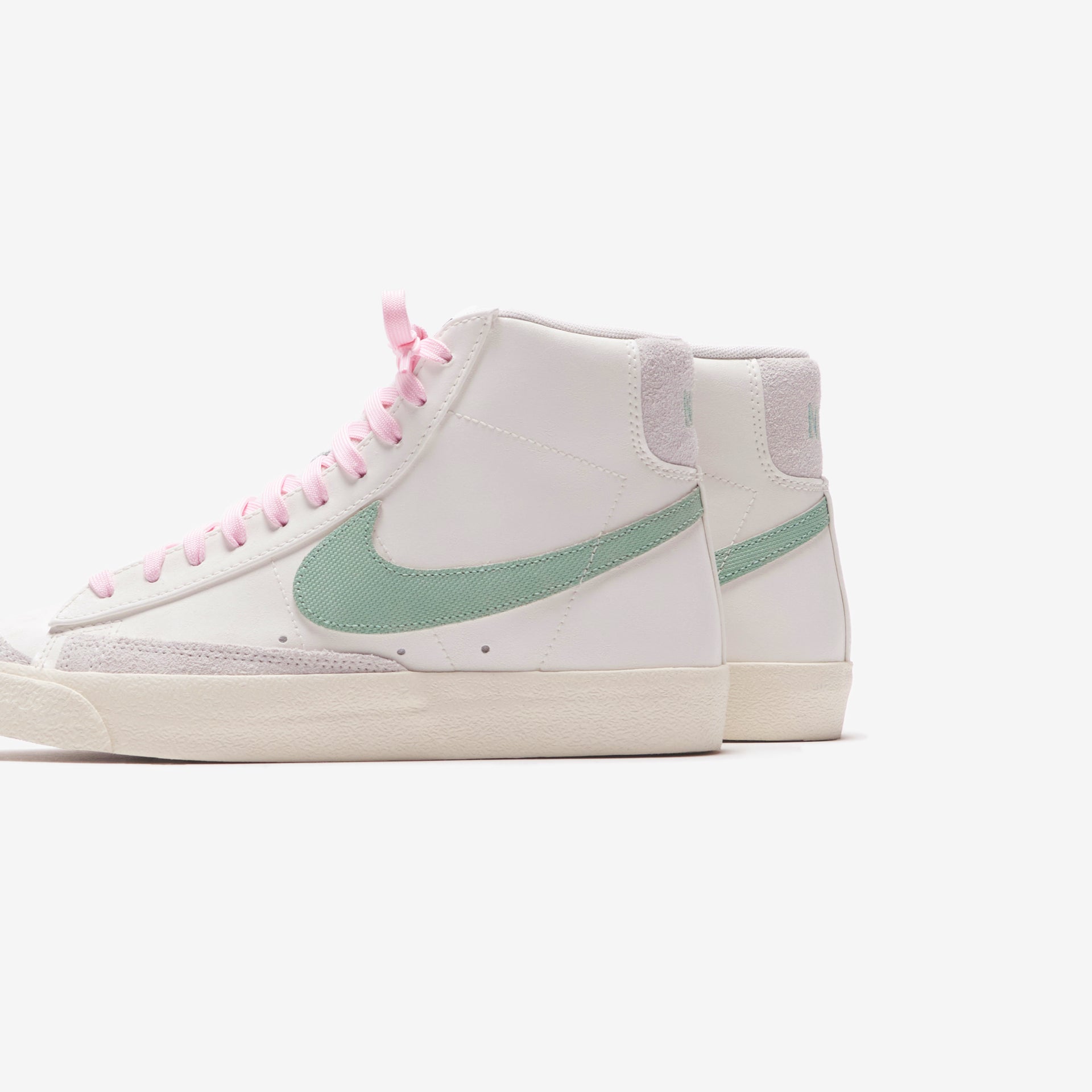 Nike Blazer Mid ’77 PRM “Certified Fresh” - Sail / Enamel Green / Coconut Milk / Off Noir