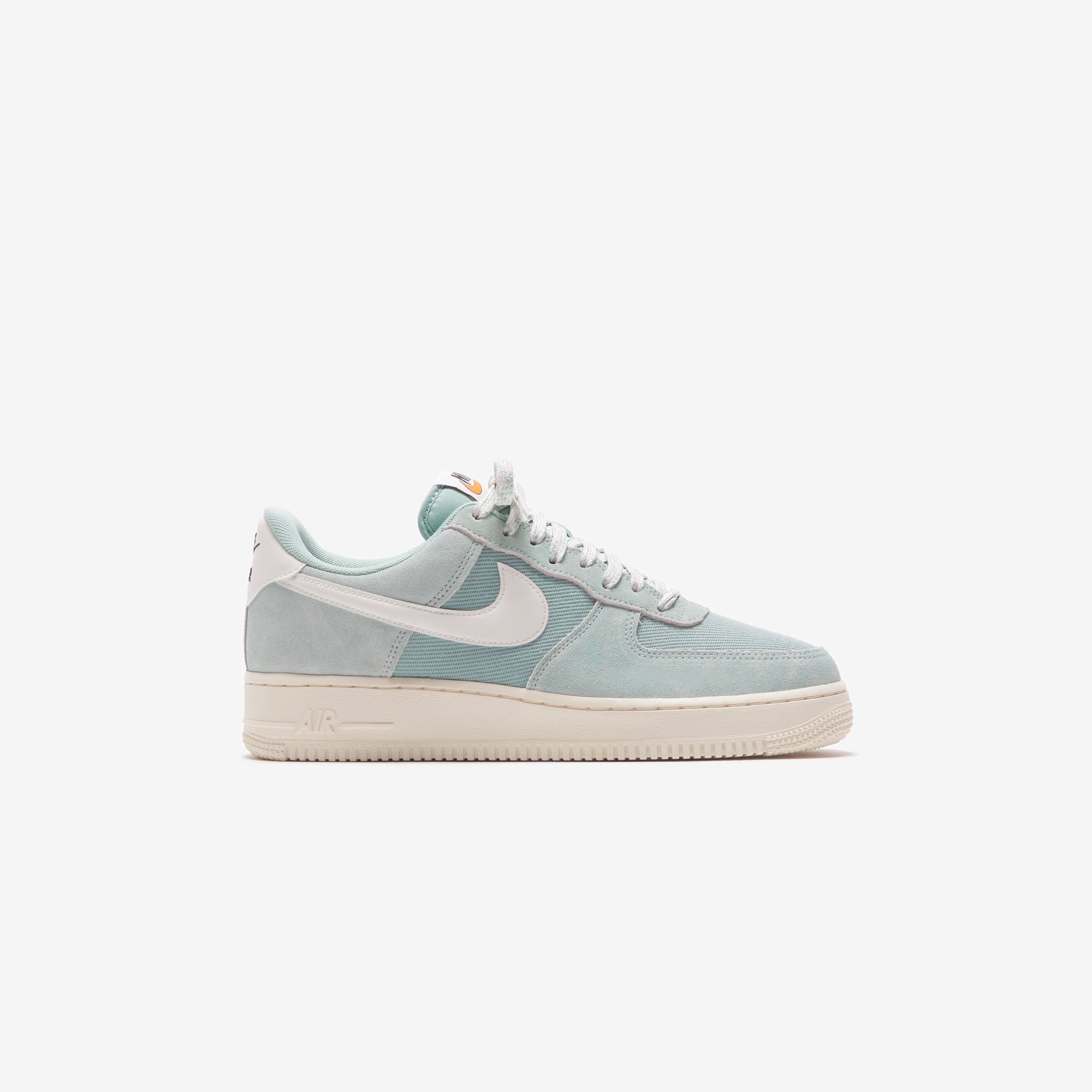 Nike Air Force 1 `07 LV8 - Enamel Green / Sail – Kith