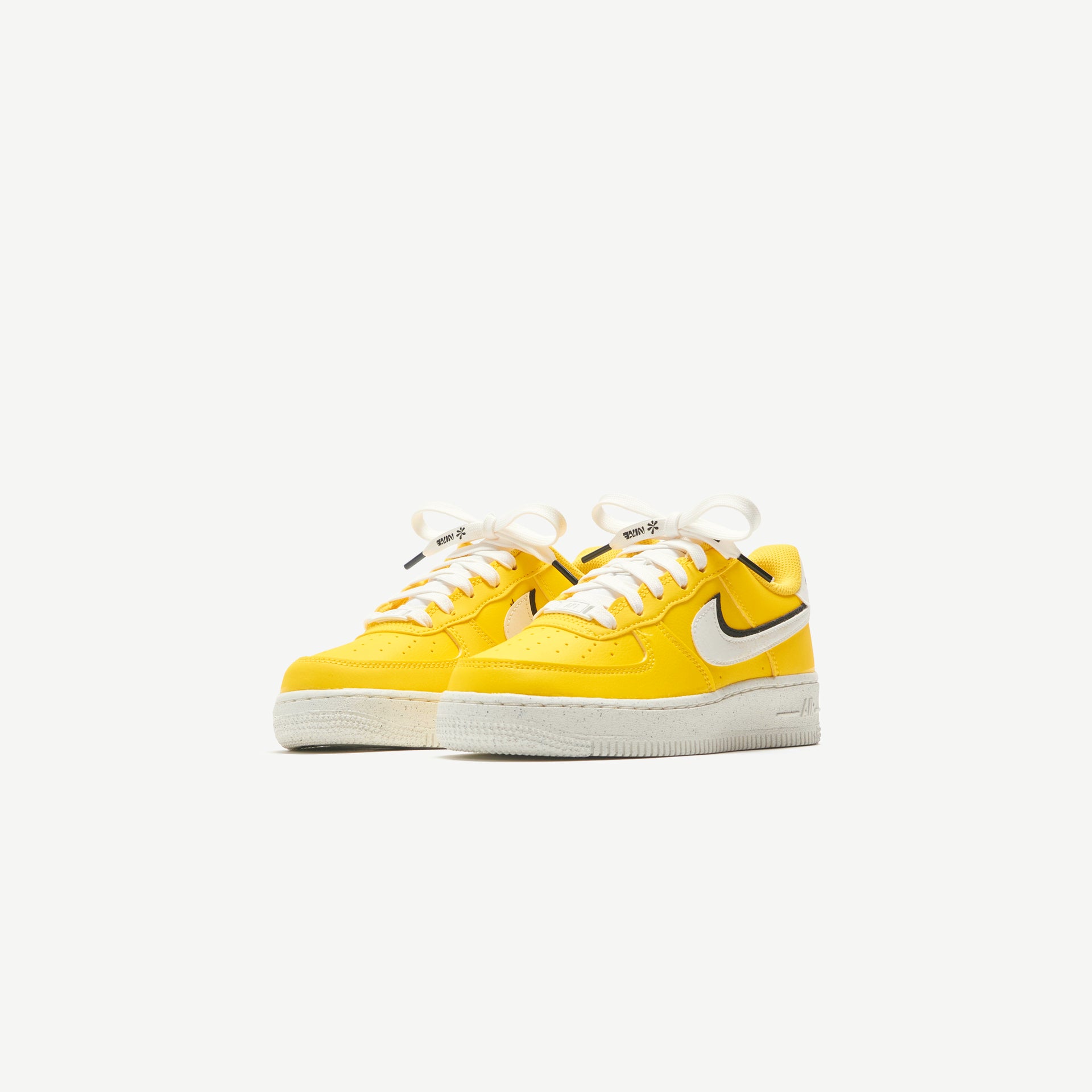 Nike Air Force 1 LV8 Tour - Yellow / White / Black