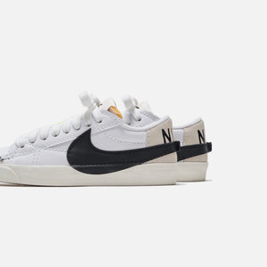 Nike WMNS Blazer Low `77 Jumbo - White / Black / Sail