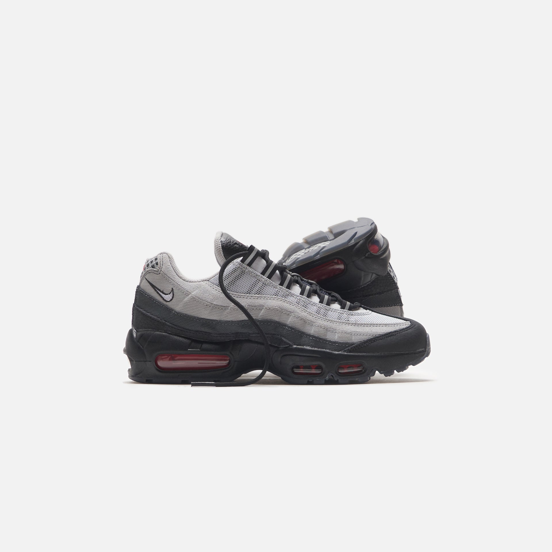 Nike Air Max 95 PRM - Black / White / Pure Platinum / Light Smoke Grey