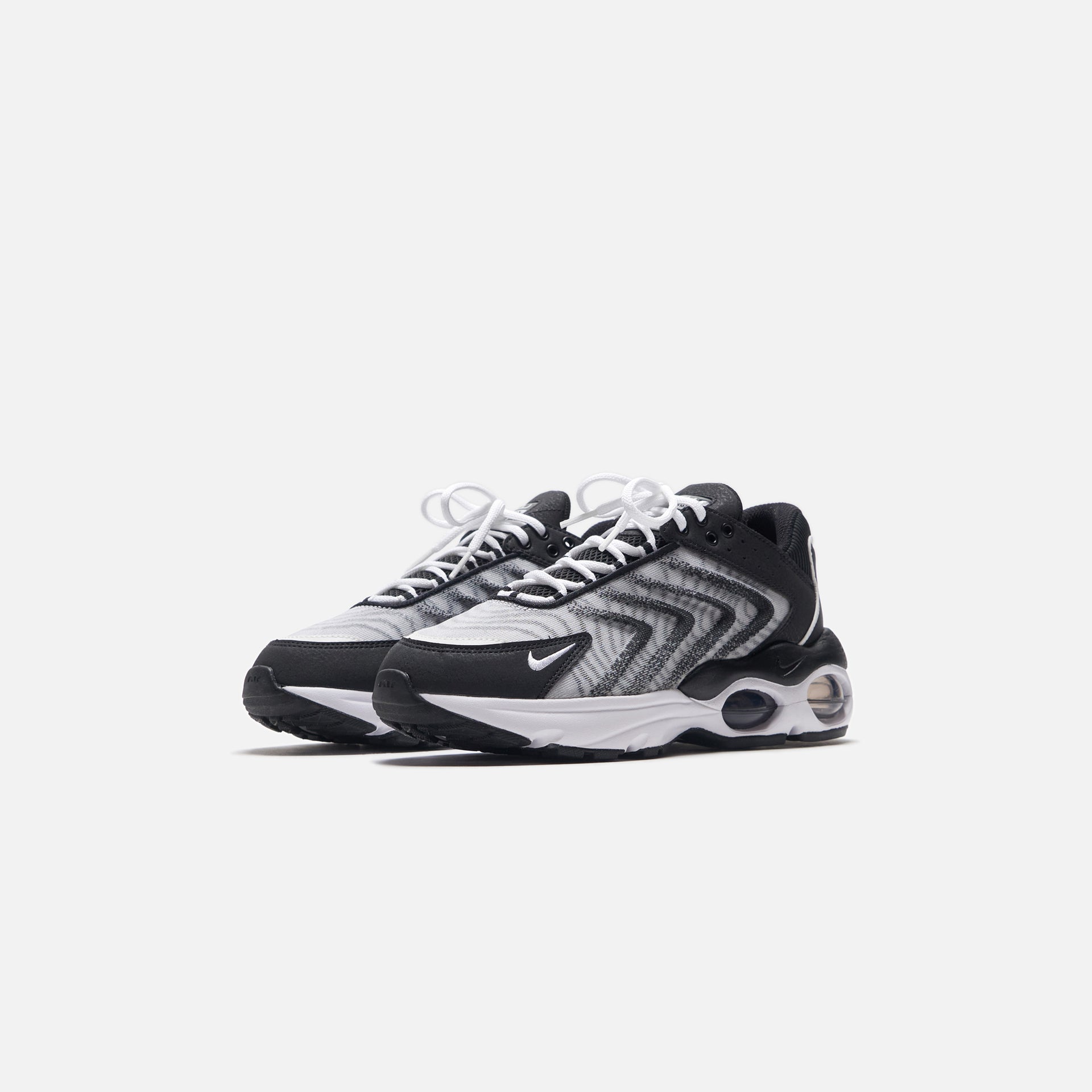 Nike Air Max TW - Black / White