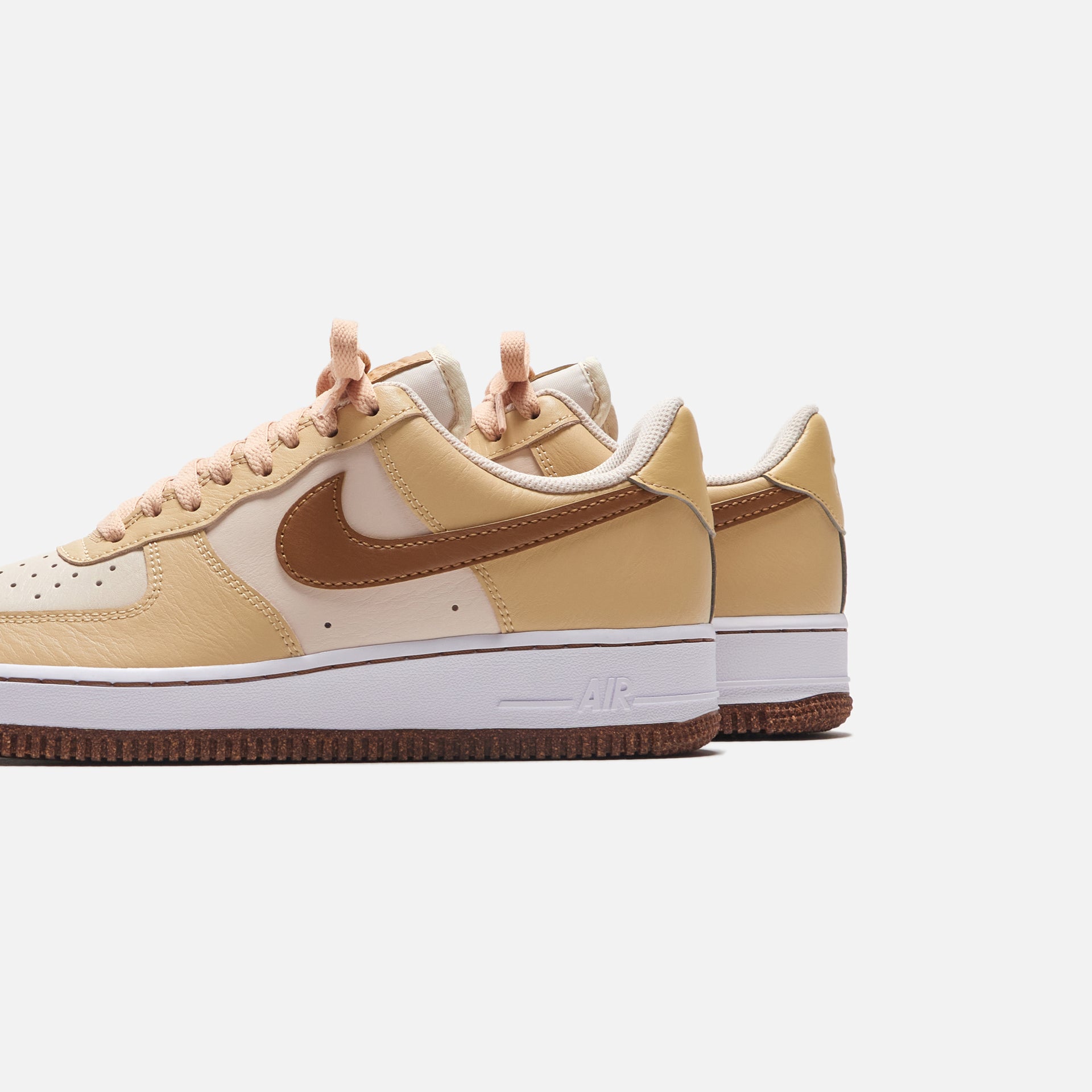Nike Air Force 1 '07 EMB - Pearl White / Ale Brown / Sesame