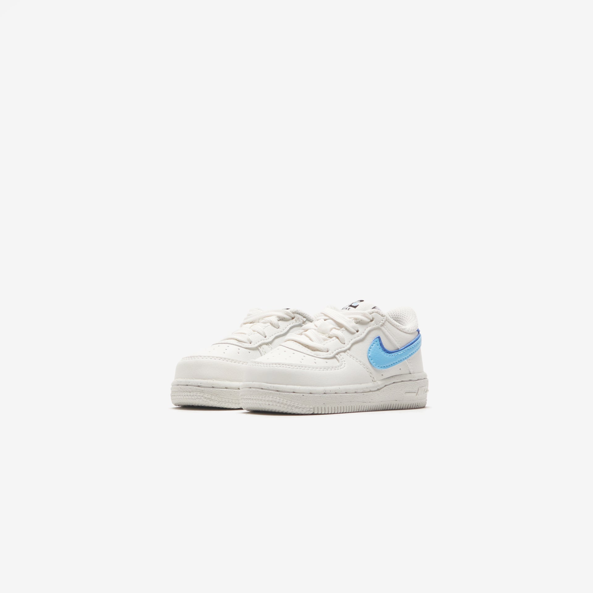 Nike Air Force 1 LV8 - Sail / Medium Blue / Black / Blue Chill