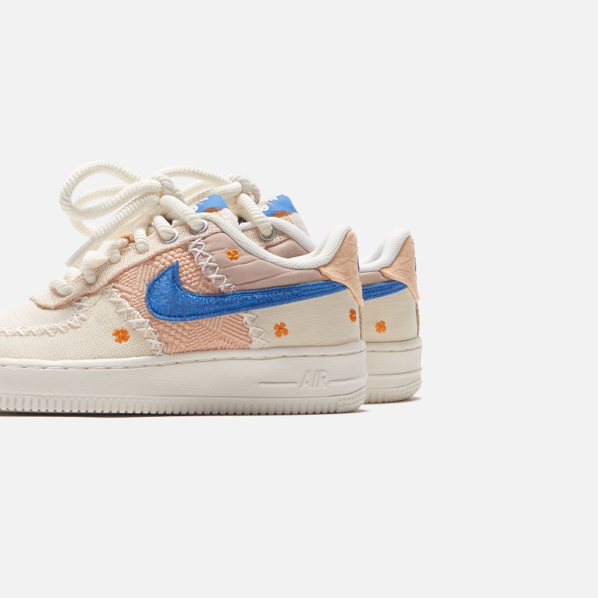 Nike Air Force 1 LE LA T2 - Sail / Dark Marina Blue / Coconut