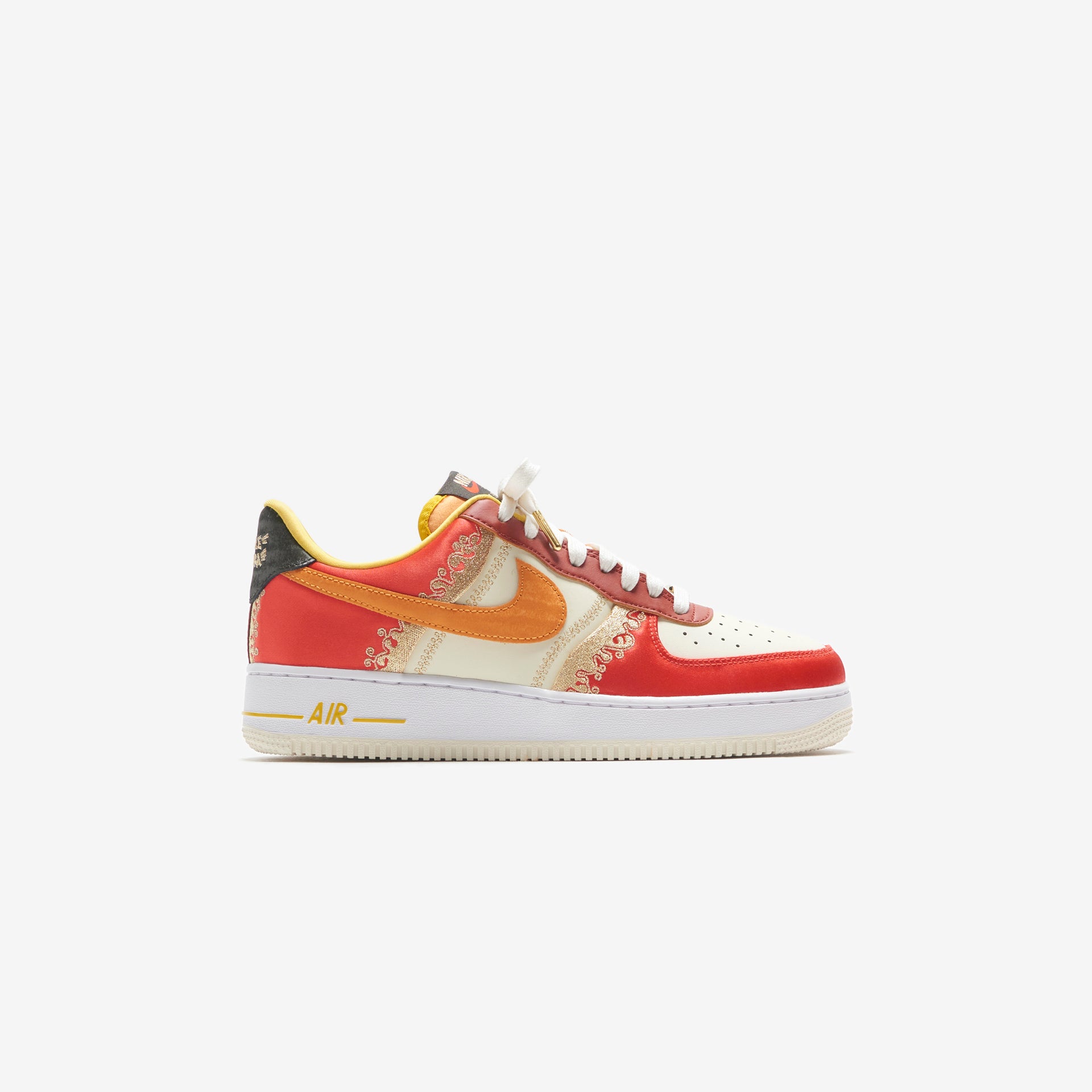 Nike Air Force `07 PRM Habanero Red Coconut Milk – Kith