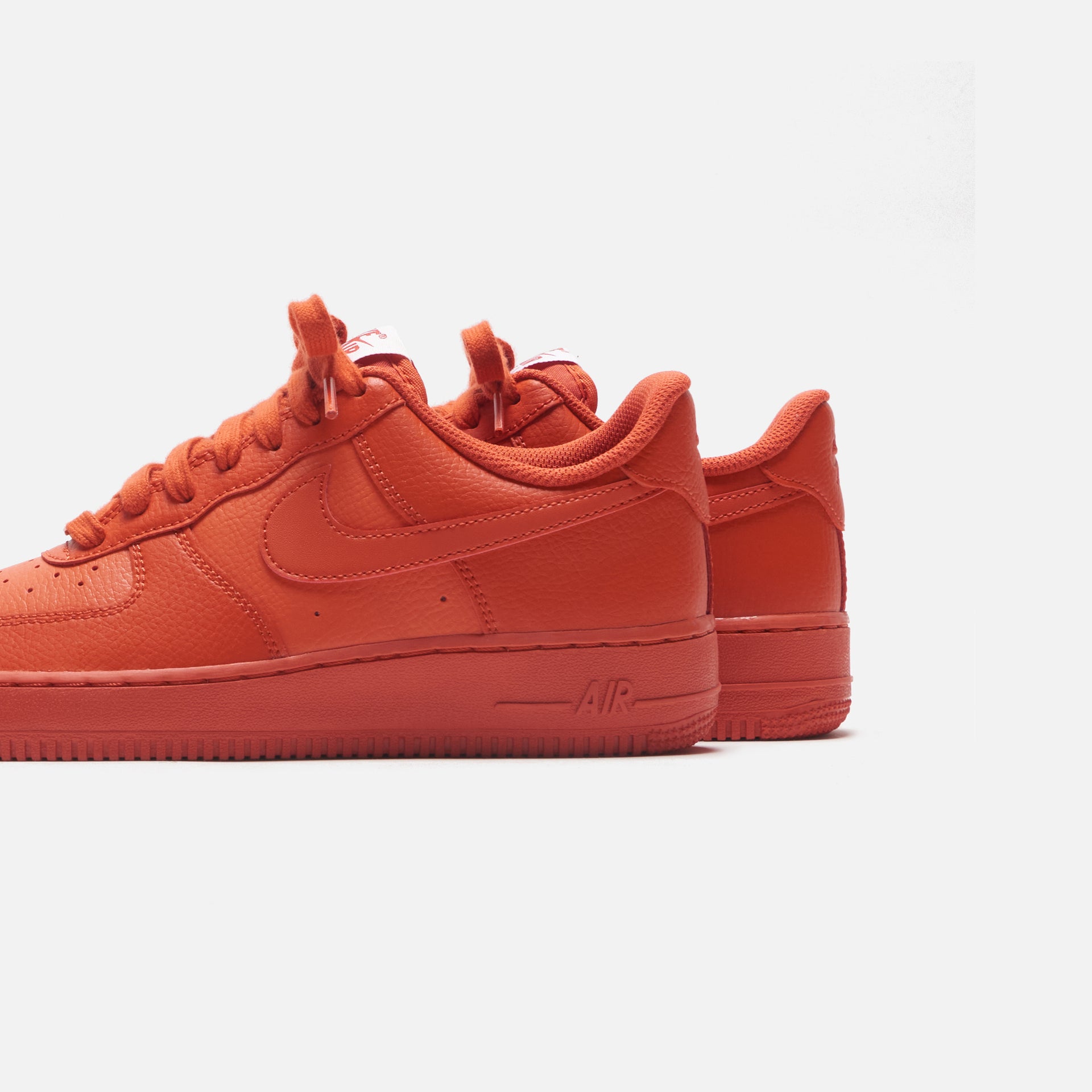 Nike Wmns Air Force 1 `07 - Mantra Orange / Cinnabar / White