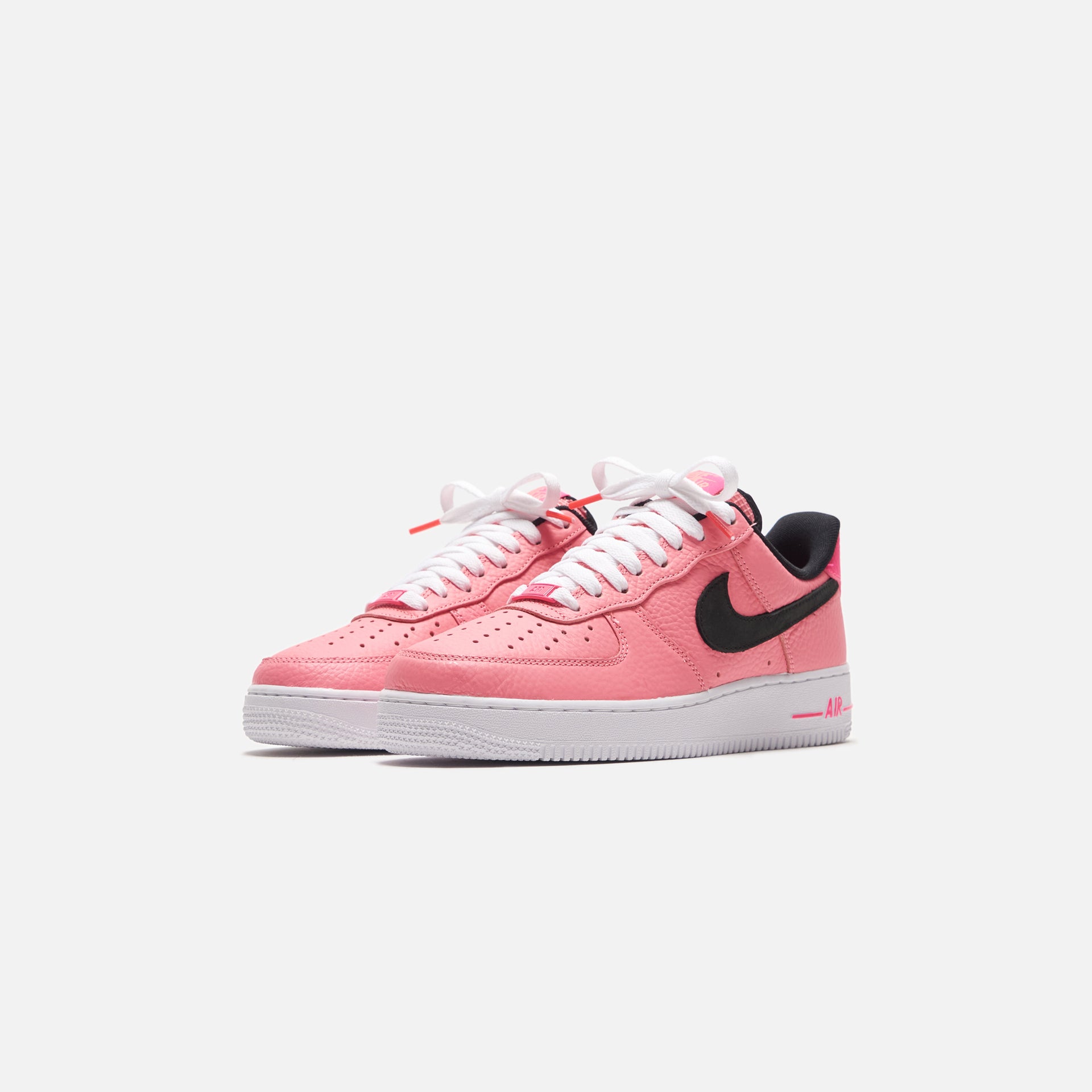 Nike Air Force 1 `07 LV8 - Pink Gaze / Black / White / Hyper Pink