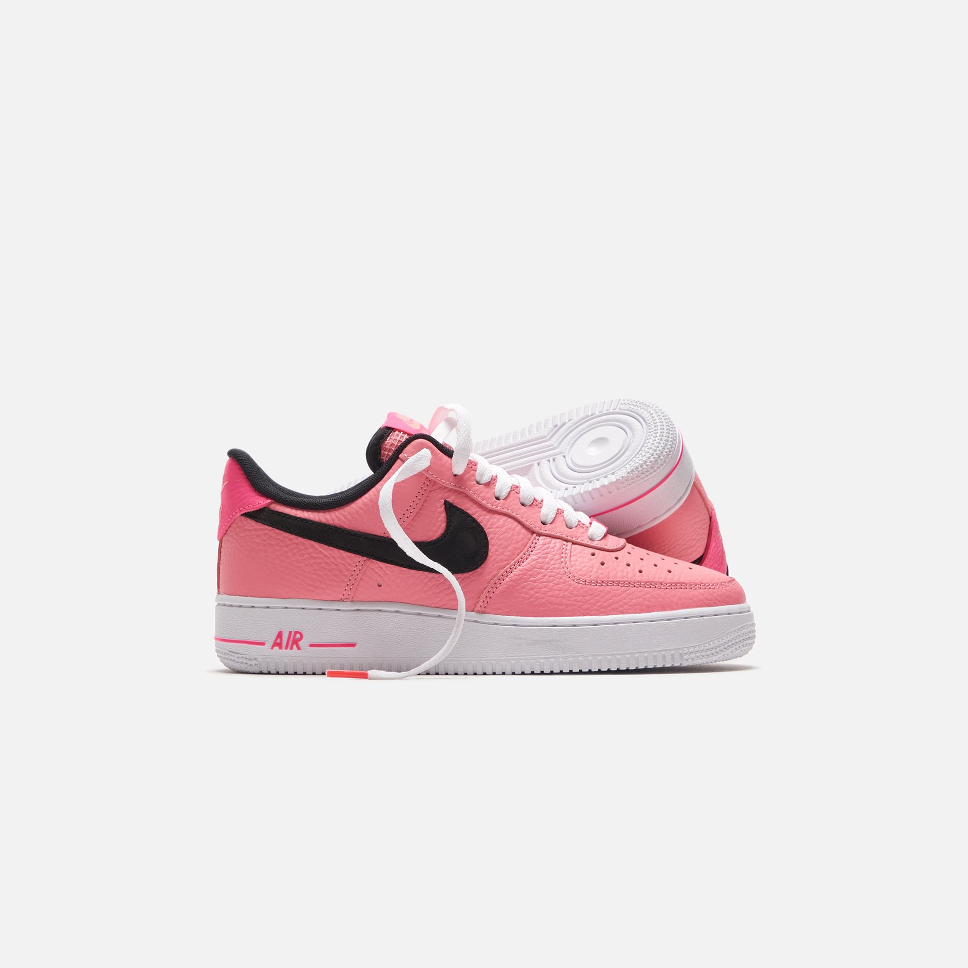 Nike Air Force 1 `07 LV8 - Pink Gaze / Black / White / Hyper Pink